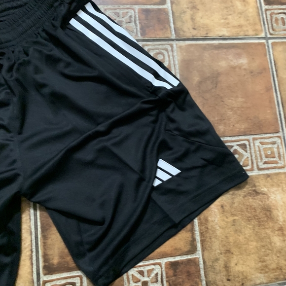 Adidas Inter Miami 2025 Training Shorts Size M - Picture 3 of 4